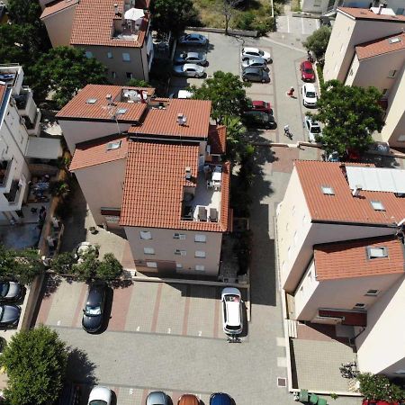 Golden View - Moderan Apartman Novalja Exterior foto